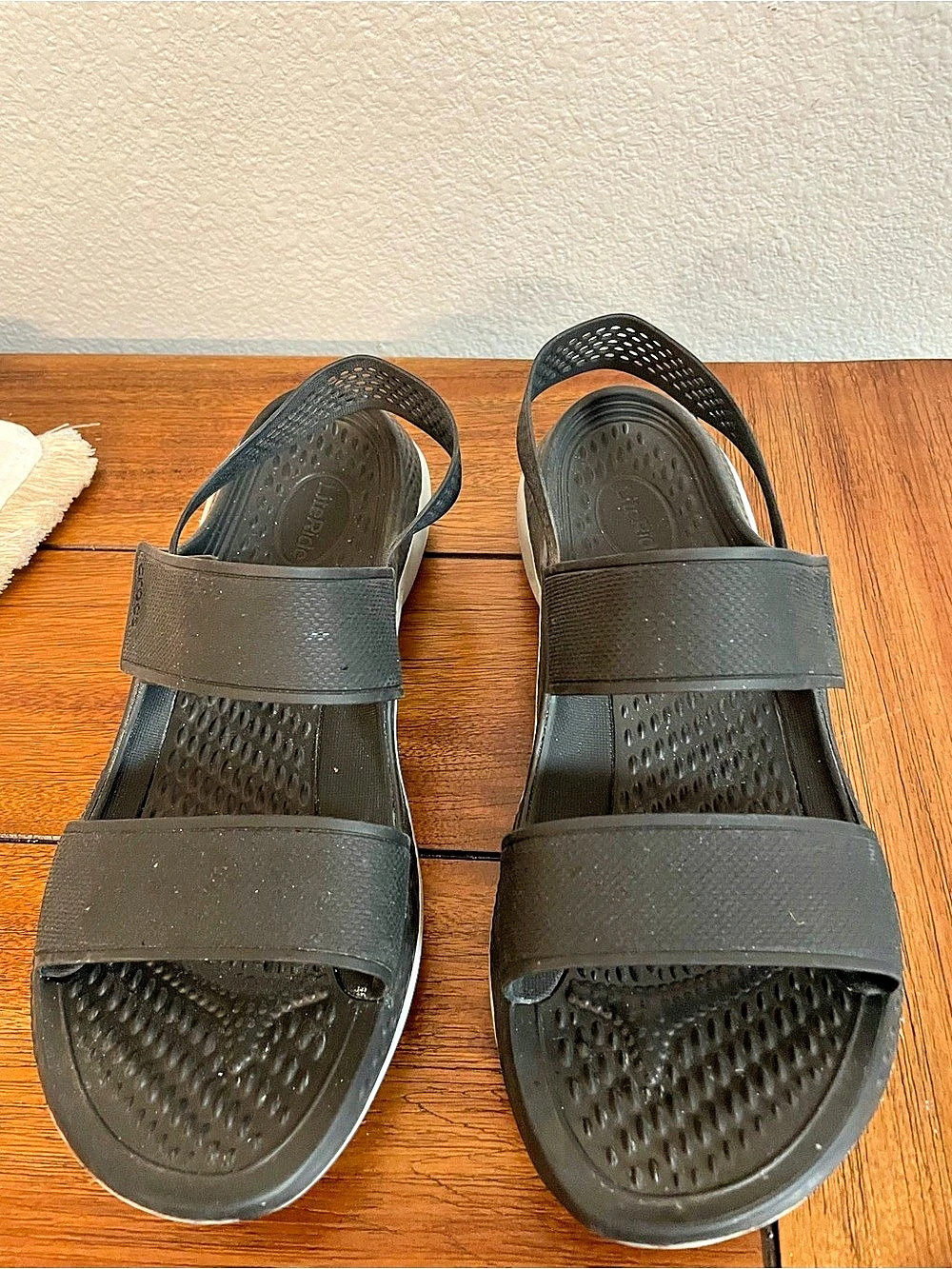 Crocs LiteRide 360 Sandal Black Sandals